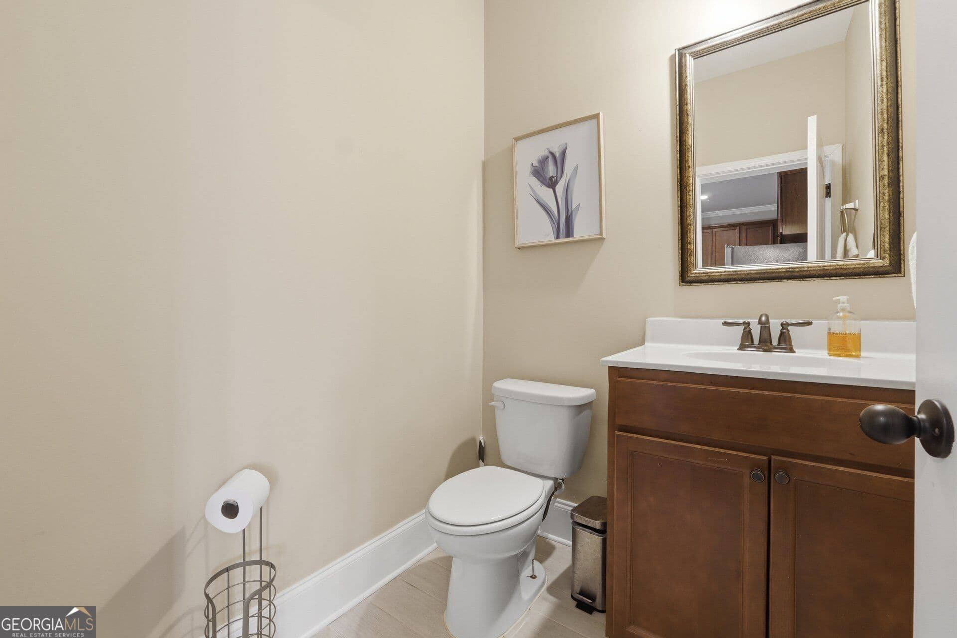 4 bedroom, 3.5 bathroom, 2,935 sq ft townhouse for sale at 2260 Ewell Park Drive, Lawrenceville, GA 30043 — photo 4