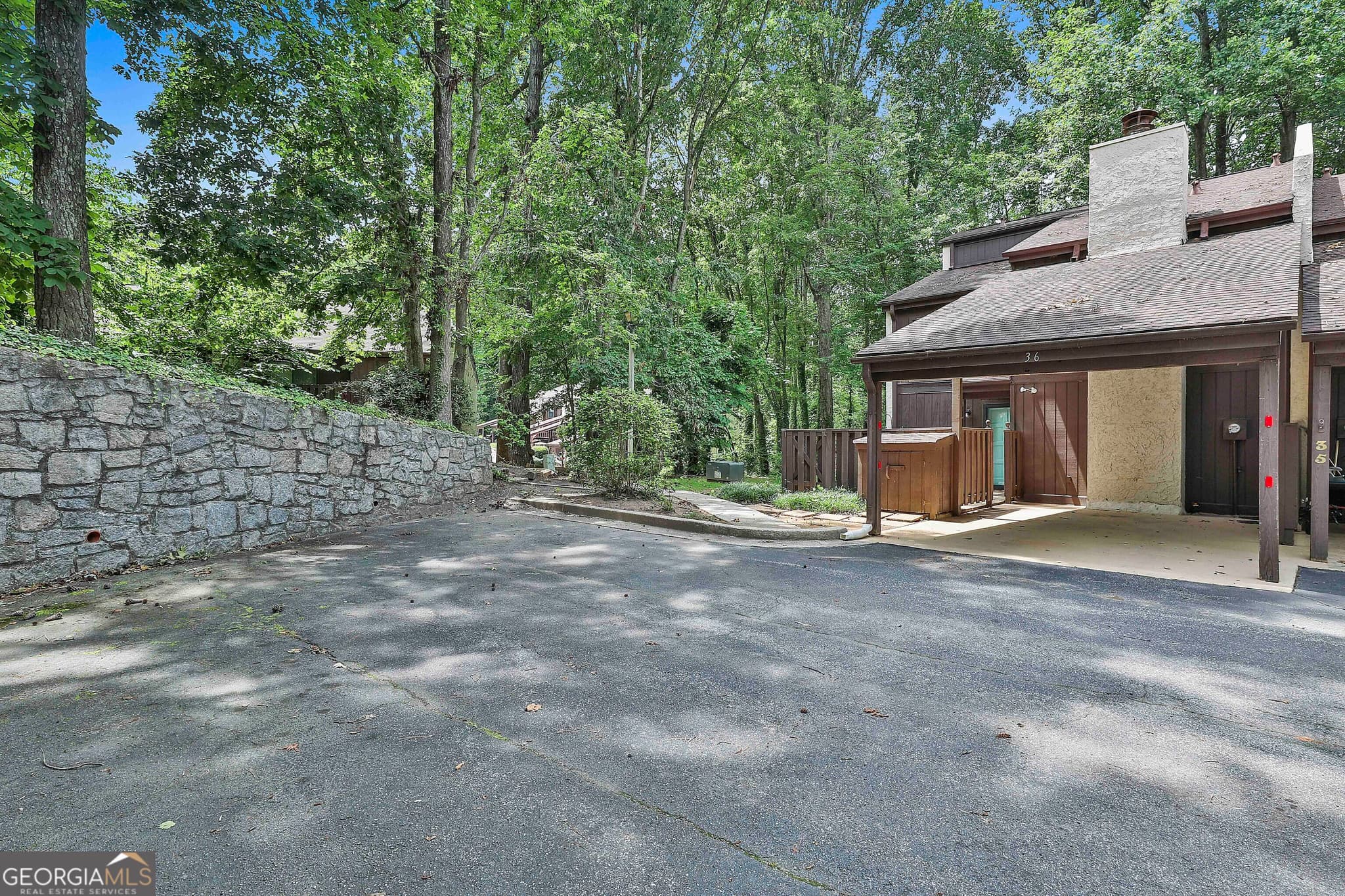 3 bedroom, 2.5 bathroom, 1,774 sq ft condominium for rent at 36 Cobblestone Creek, Peachtree City, GA 30269 for $2,100 a month — photo 2
