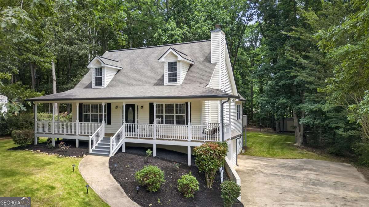 4 bedroom, 3.5 bathroom single family residence sold at 114 Paul Circle, Jasper, GA 30143