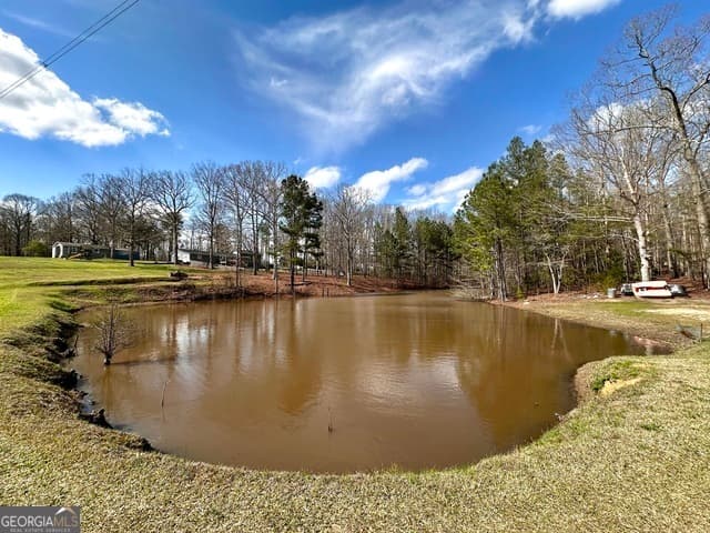 3 bedroom, 2 bathroom, 2,432 sq ft single family residence for sale at 2086 Bethlehem Church Road, Grantville, GA 30220 — photo 3