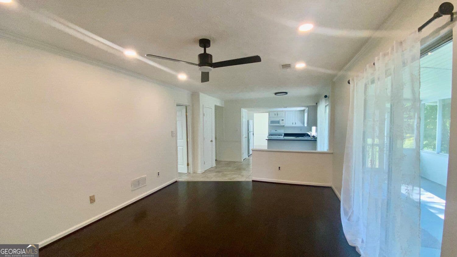 4 bedroom, 2.5 bathroom, 2,644 sq ft single family residence for rent at 2121 Heritage Trace Drive, Marietta, GA 30062 for $2,850 a month — photo 7