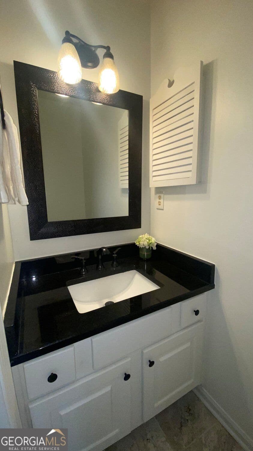 4 bedroom, 2.5 bathroom, 2,644 sq ft single family residence for rent at 2121 Heritage Trace Drive, Marietta, GA 30062 for $2,850 a month — photo 8