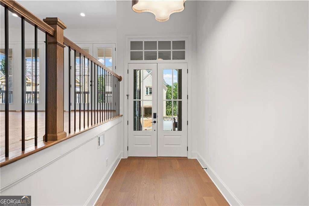 4 bedroom, 4.5 bathroom, 4,034 sq ft single family residence for sale at 3485 Commander Cove, Suwanee, GA 30024 — photo 10