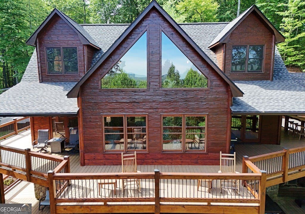 5 bedroom, 3.5 bathroom, 3,140 sq ft cabin,single family residence for sale at 71 High Country Lane, Morganton, GA 30560 — photo 3