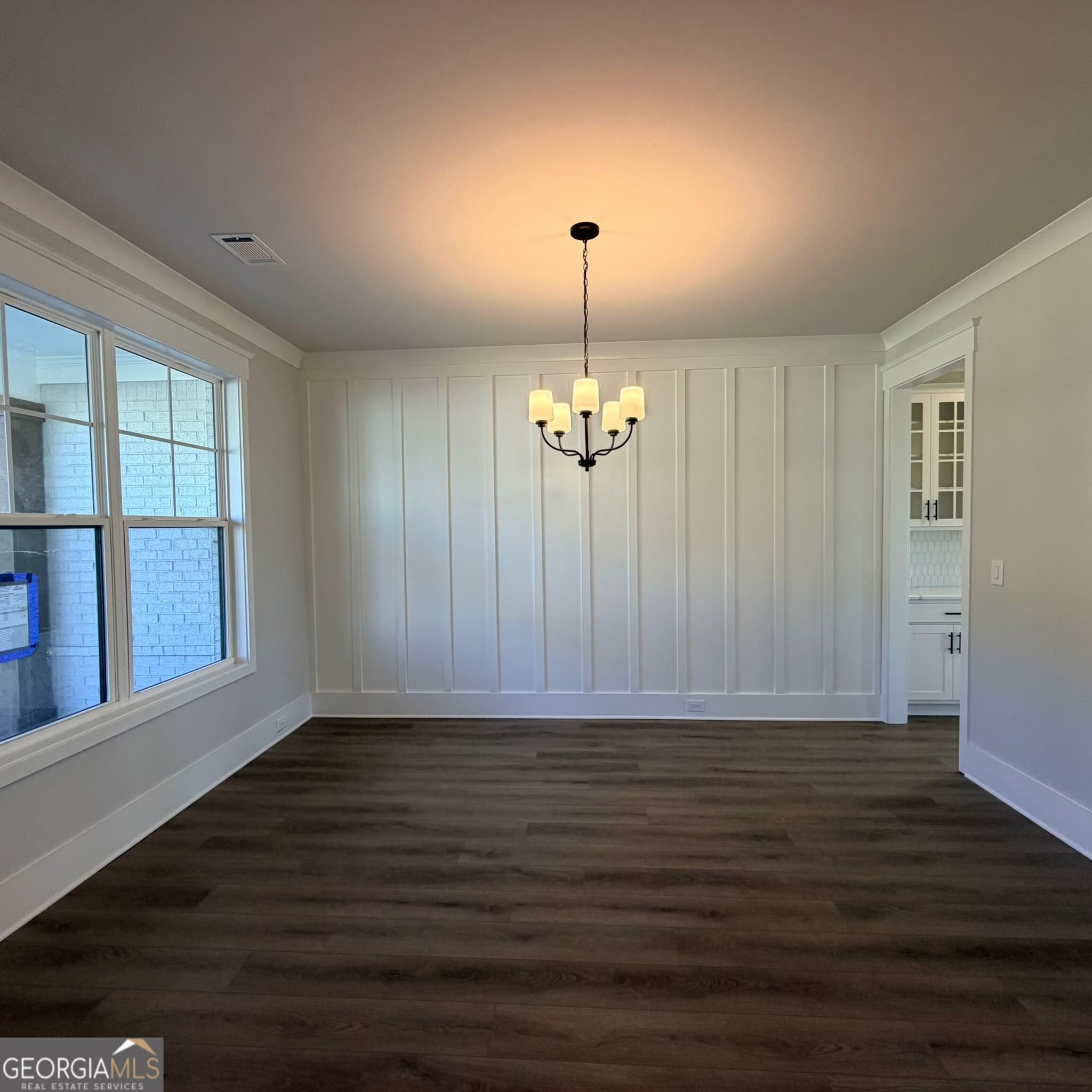 5 bedroom, 4 bathroom, 3,530 sq ft single family residence for sale at 94 Chickadee Court, Auburn, GA 30011 — photo 6