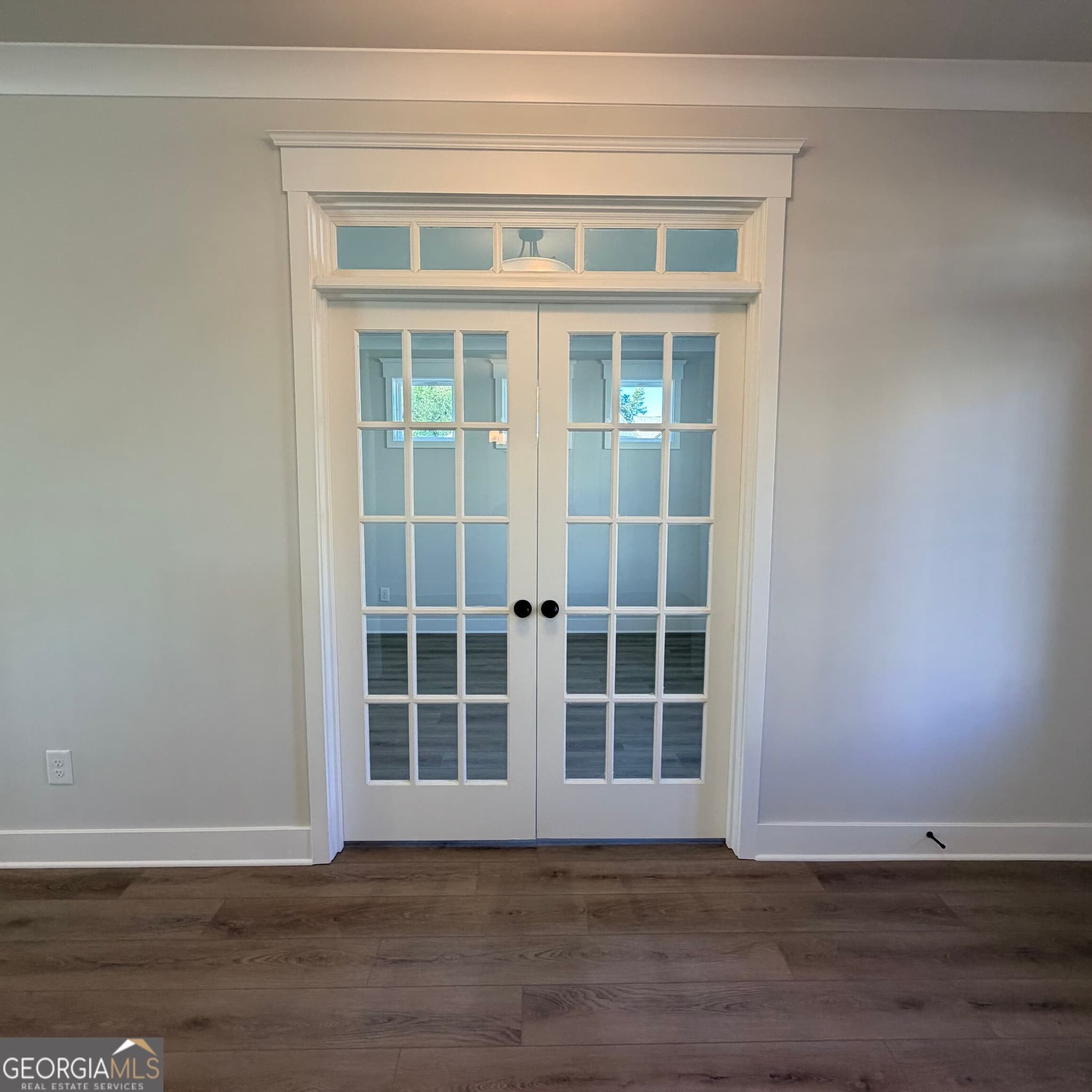 5 bedroom, 4 bathroom, 3,530 sq ft single family residence for sale at 94 Chickadee Court, Auburn, GA 30011 — photo 3