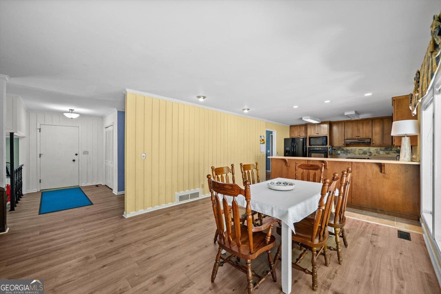 4 bedroom, 3 bathroom, 2,987 sq ft single family residence for sale at 1410 Sherwood Drive, Dalton, GA 30720 — photo 9