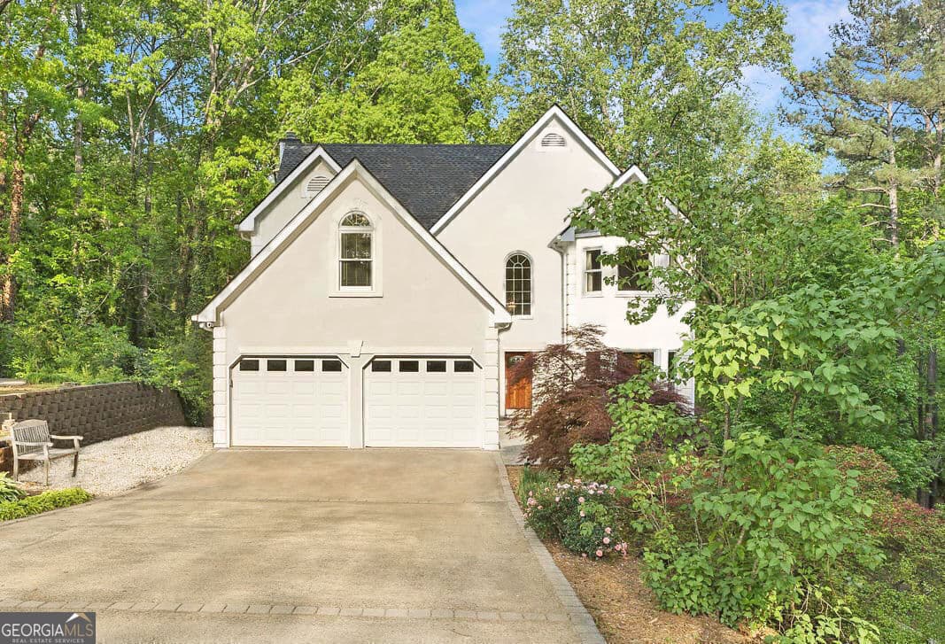 4 bedroom, 2.5 bathroom, 3,578 sq ft single family residence sold at 601 Ashley Forest Drive, Acworth, GA 30102