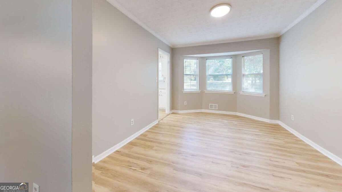 3 bedroom, 2.5 bathroom, 1,983 sq ft single family residence for sale at 4650 Westminster Drive, Ellenwood, GA 30294 — photo 5