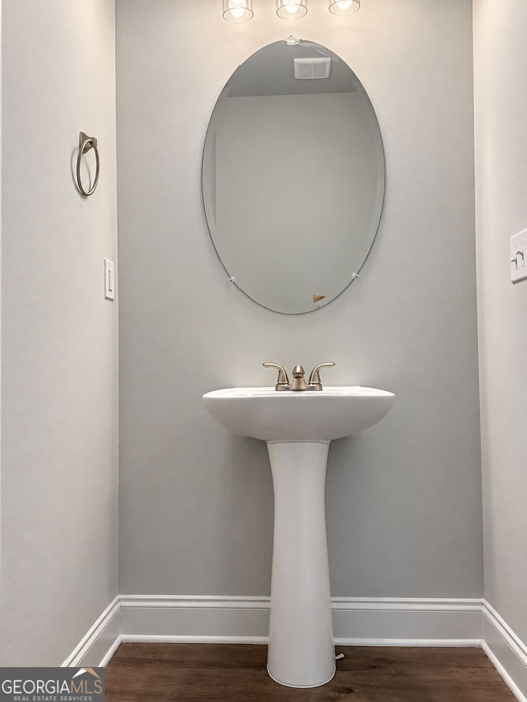 3 bedroom, 2.5 bathroom, 1,928 sq ft single family residence for sale at 4472 Rivercliffs Way, Gray, GA 31032 — photo 5