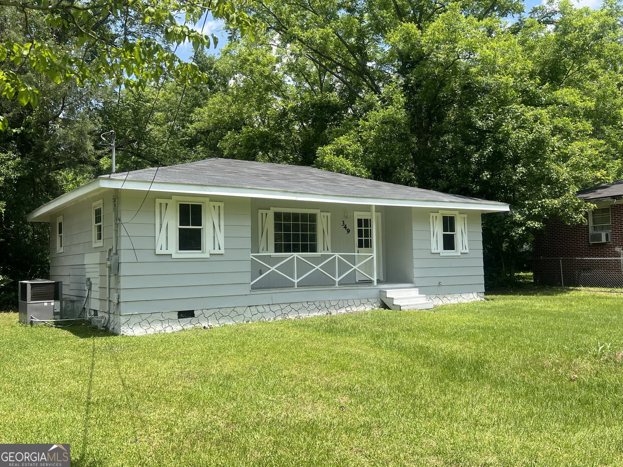 3 bedroom, 1 bathroom, 916 sq ft single family residence sold at 349 Palmer Row, Millen, GA 30442