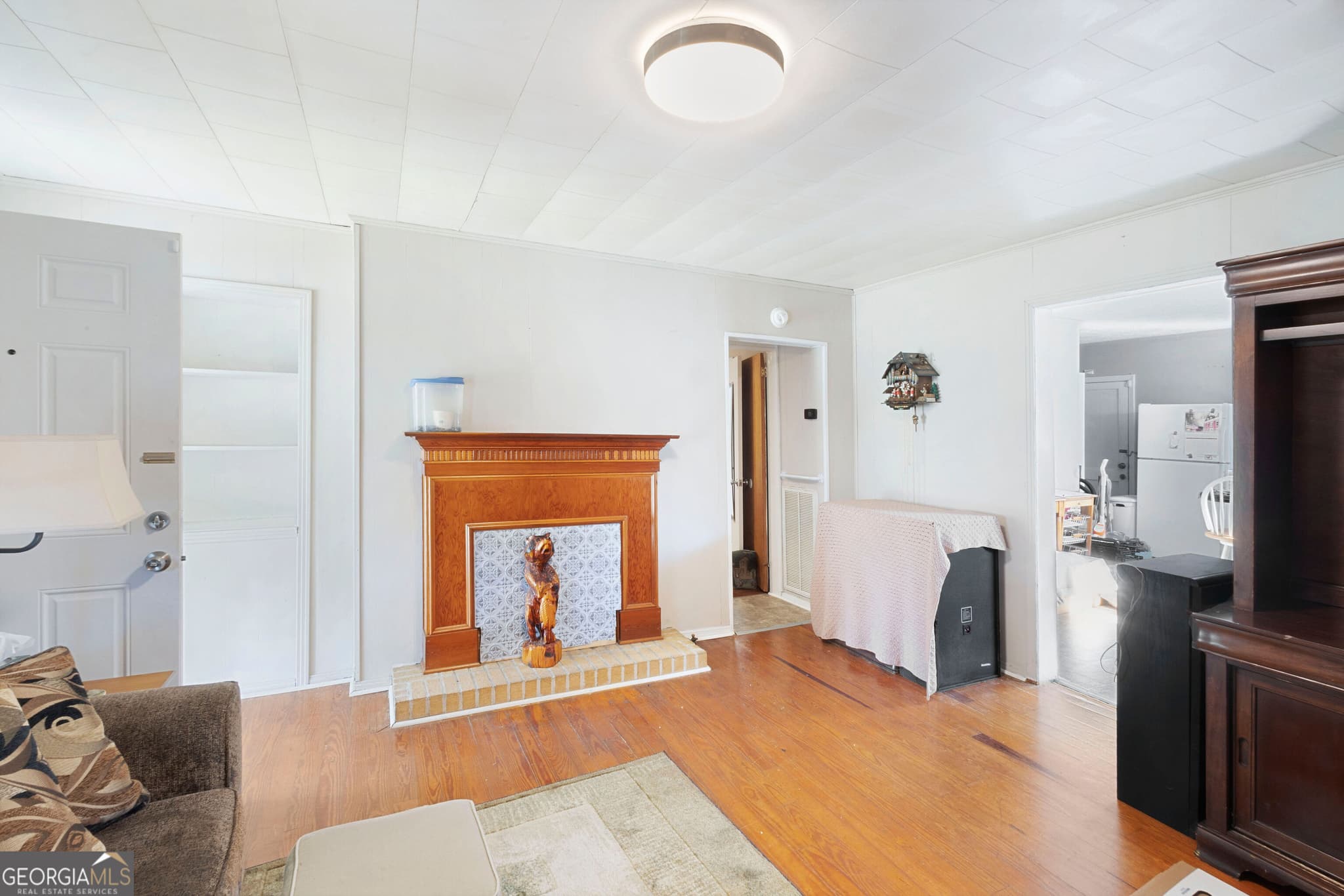 1 bedroom, 1 bathroom, 924 sq ft single family residence for sale at 2408 37th Street, Valley, AL 36854 — photo 3