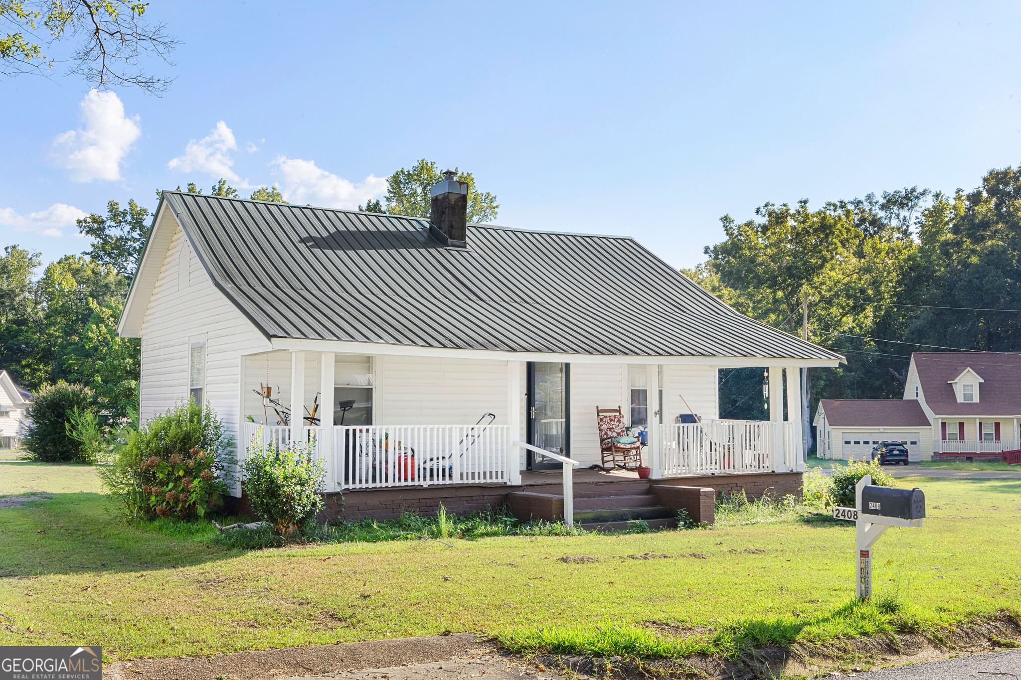 1 bedroom, 1 bathroom, 924 sq ft single family residence for sale at 2408 37th Street, Valley, AL 36854