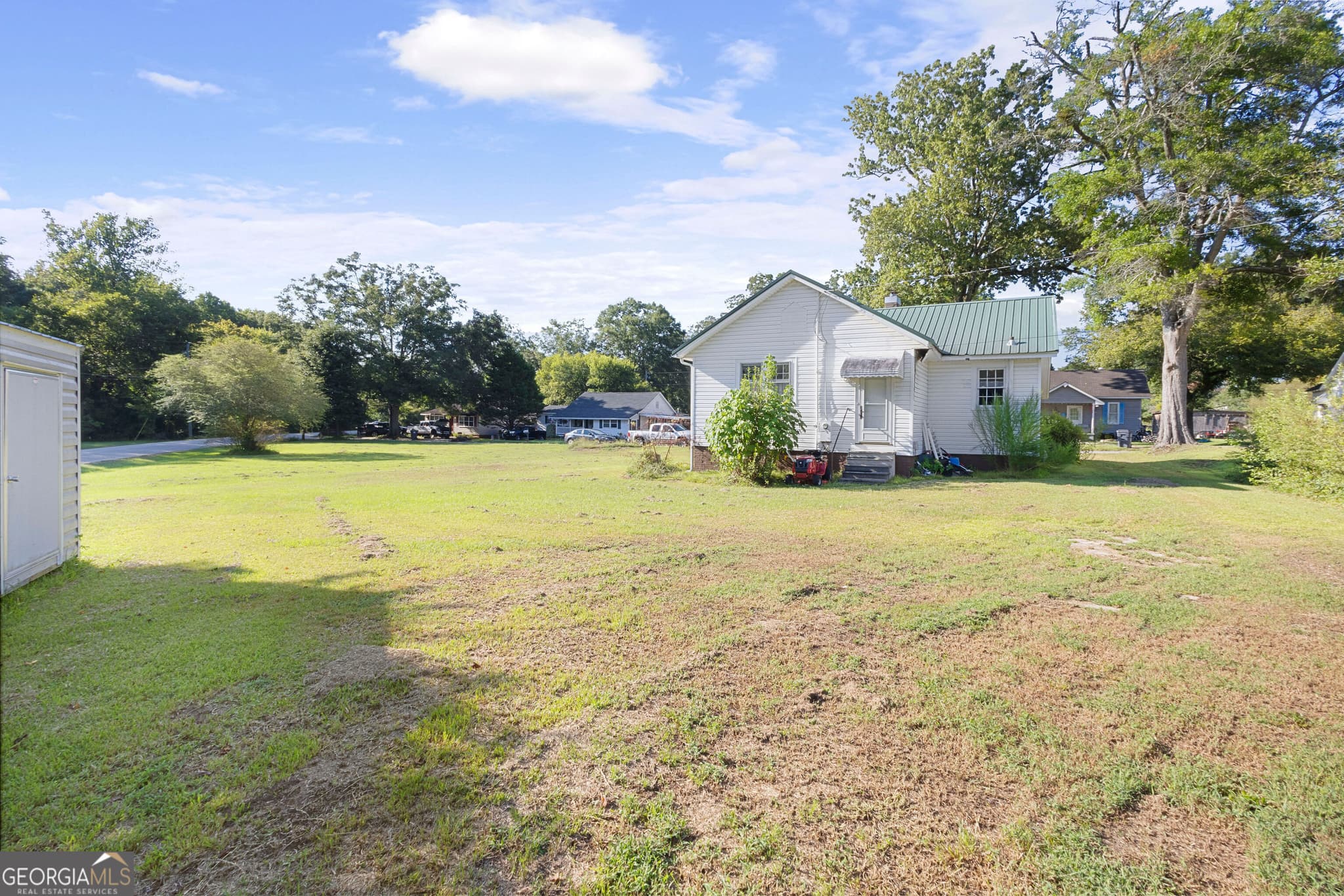 1 bedroom, 1 bathroom, 924 sq ft single family residence for sale at 2408 37th Street, Valley, AL 36854 — photo 10