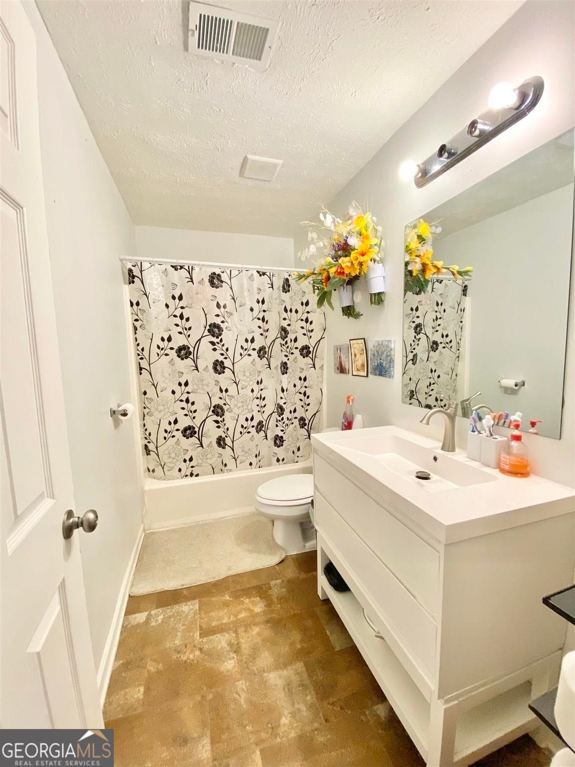 3 bedroom, 1 bathroom, 936 sq ft single family residence for sale at 1238 Mill Street, Gainesville, GA 30501 — photo 7