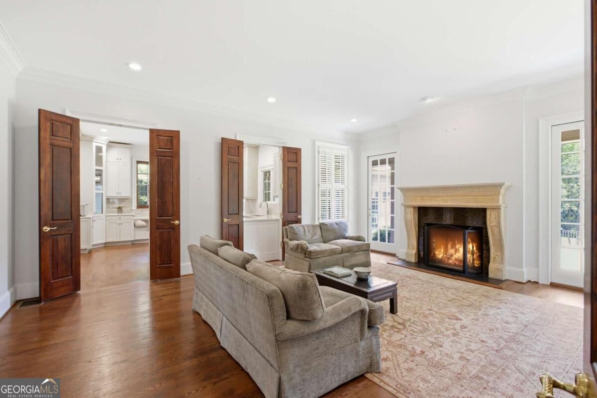 5 bedroom, 5.5 bathroom, 4,259 sq ft single family residence for sale at 221 Hamilton Road, Athens, GA 30606 — photo 6