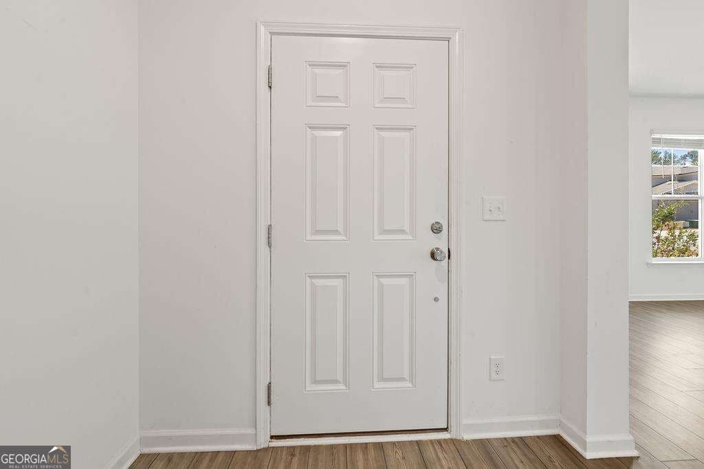 4 bedroom, 2.5 bathroom single family residence for rent at 469 Golden eagle pk, Braselton, GA 30517 for $2,200 a month — photo 6