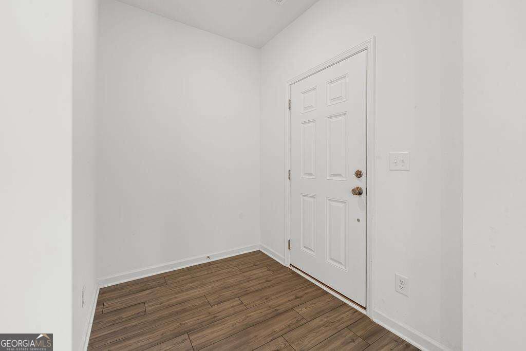 4 bedroom, 2.5 bathroom single family residence for rent at 469 Golden eagle pk, Braselton, GA 30517 for $2,200 a month — photo 7