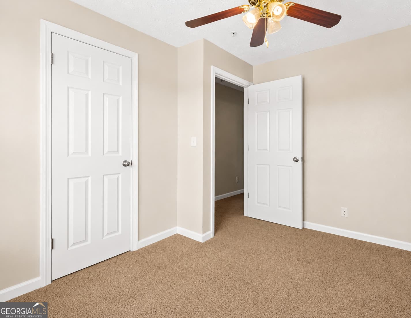 3 bedroom, 2 bathroom, 1,292 sq ft condominium for sale at 12303 Waldrop Place, Decatur, GA 30034 — photo 6