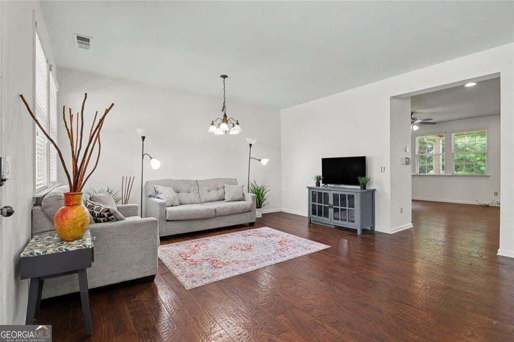 6 bedroom, 3.5 bathroom, 3,551 sq ft single family residence for sale at 6195 Park Leaf Walk, Buford, GA 30518 — photo 8