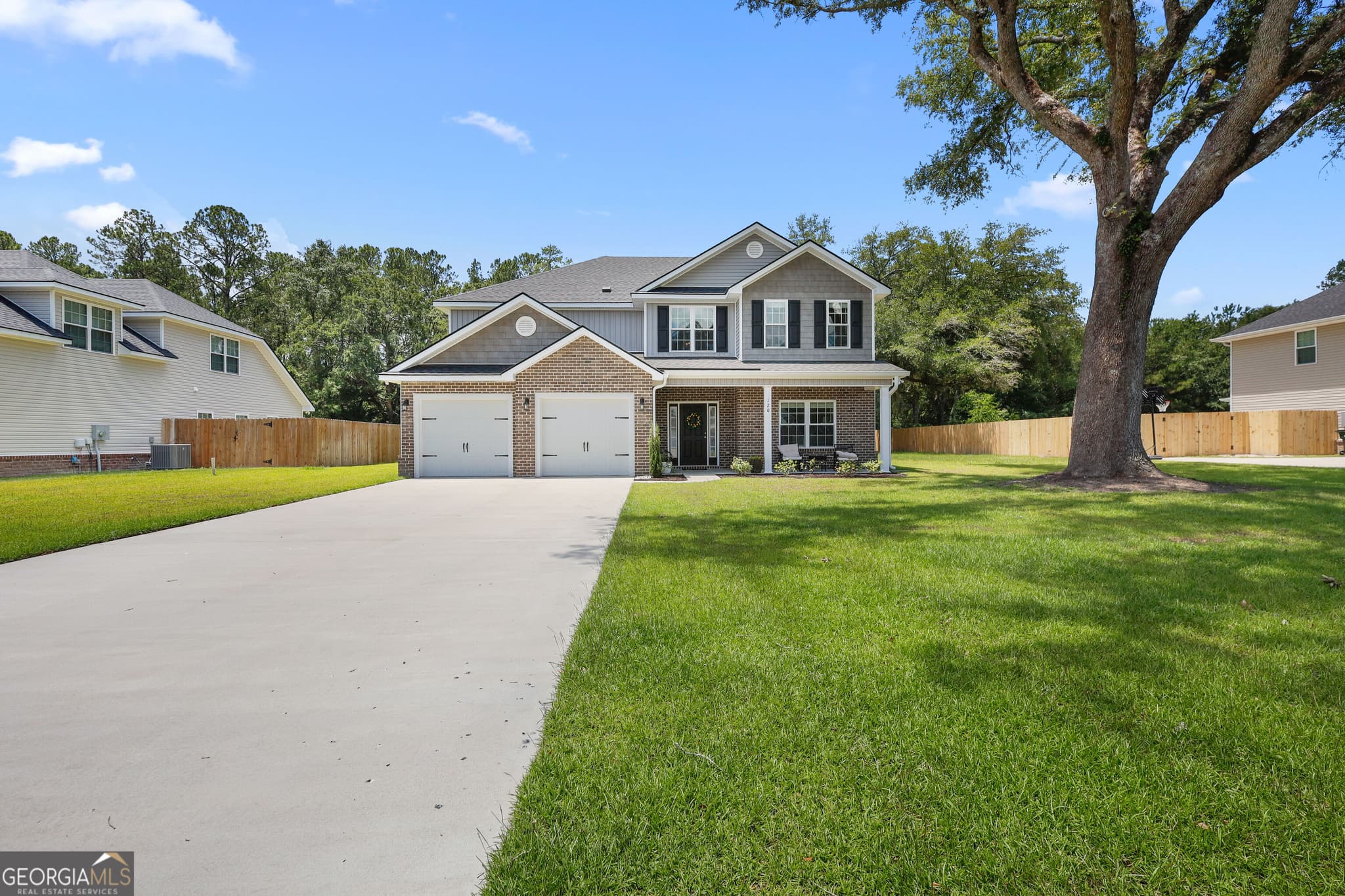5 bedroom, 3 bathroom, 2,707 sq ft single family residence for sale at 120 Baker Field Lane, Ludowici, GA 31316 — photo 1 of 44