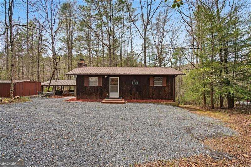 1 bedroom, 1 bathroom, 544 sq ft cabin,single family residence for sale at 68 Hawk Lane, Ellijay, GA 30540 — photo 3