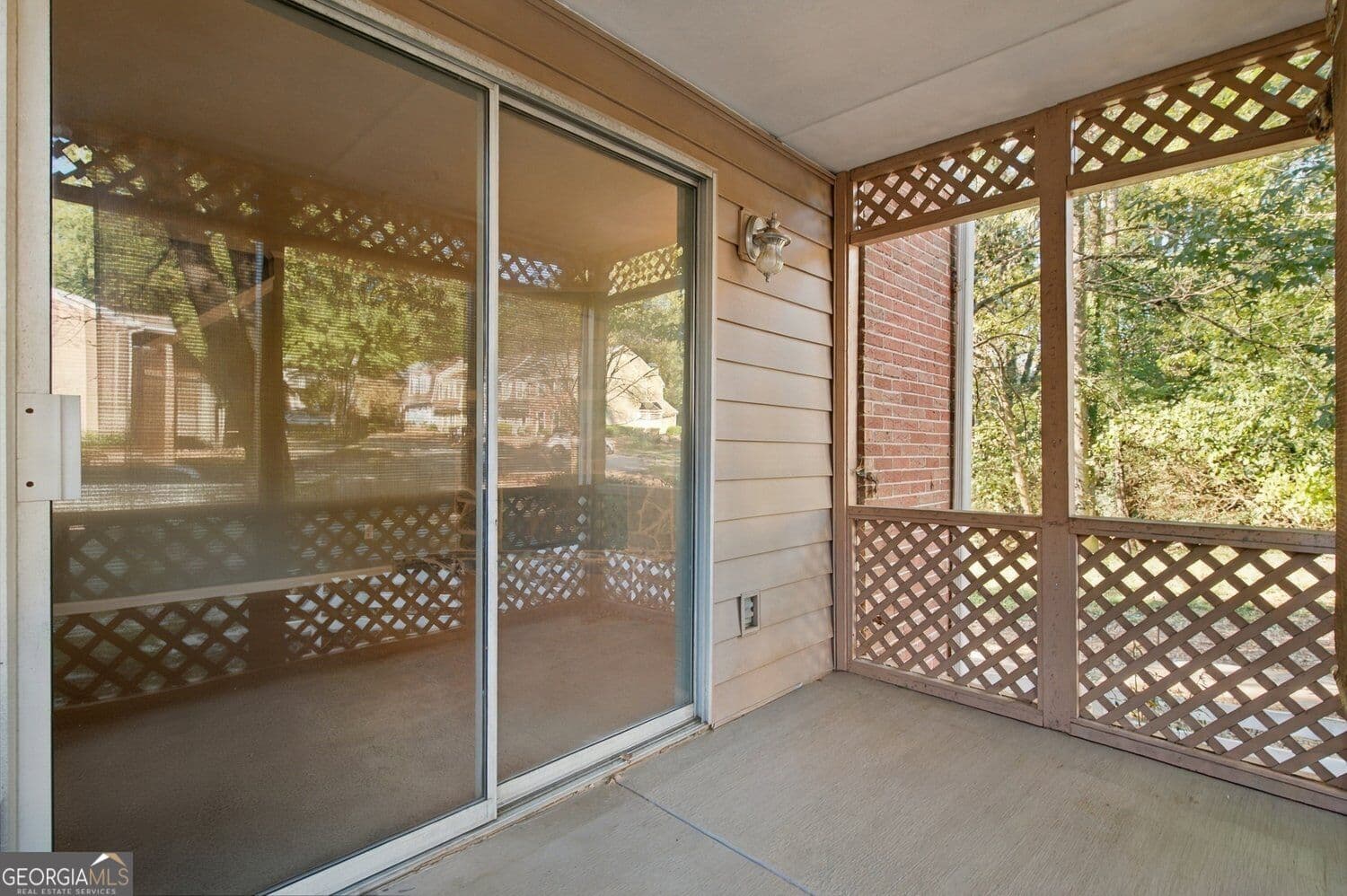 2 bedroom, 2.5 bathroom, 1,292 sq ft condominium for sale at 271 Quail Run, Roswell, GA 30076 — photo 5