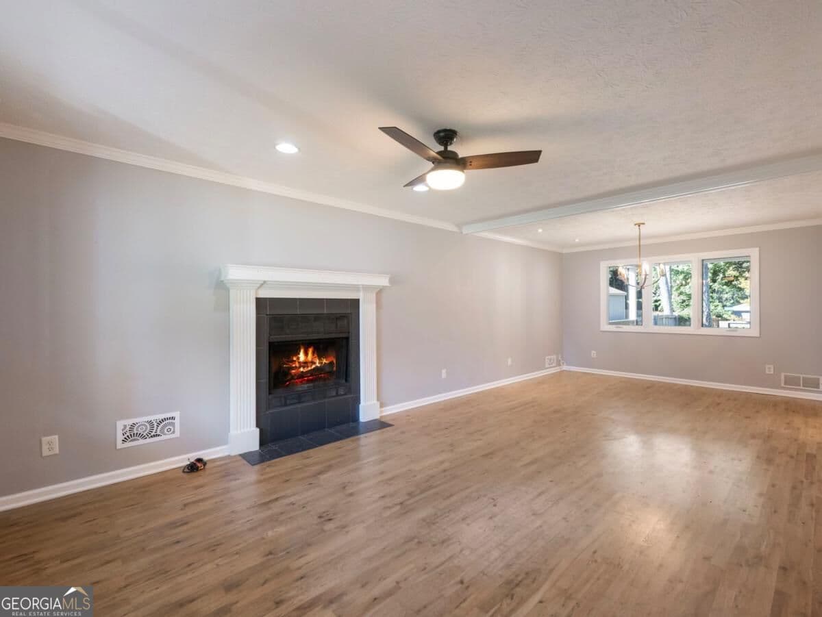 4 bedroom, 3.5 bathroom, 2,580 sq ft single family residence for sale at 1229 Gate Post Lane, Lawrenceville, GA 30044 — photo 4