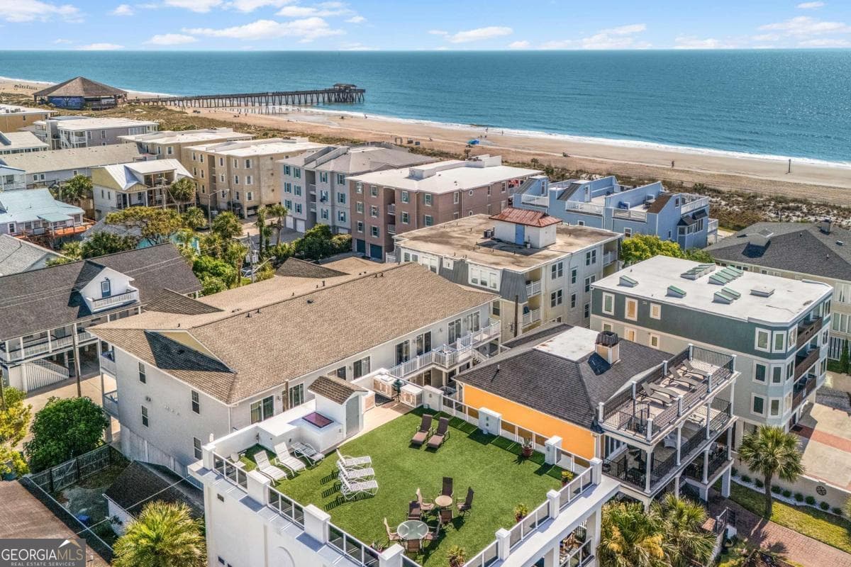 5 bedroom, 3.5 bathroom, 4,000 sq ft single family residence for sale at 8 18Th Street, Tybee Island, GA 31328 — photo 5