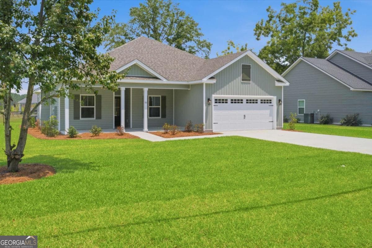4 bedroom, 2 bathroom, 1,663 sq ft single family residence for sale at 93 Ennis Road, Pembroke, GA 31321 — photo 2