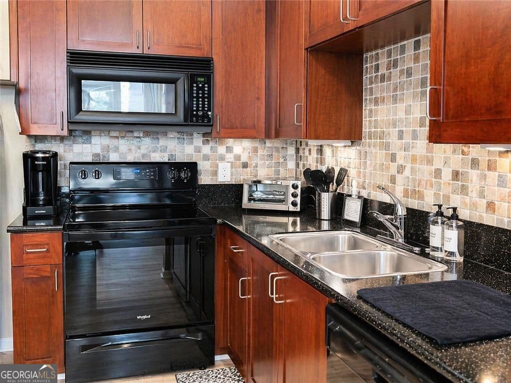 1 bedroom, 1 bathroom, 800 sq ft condominium for rent at 401 NW 16th Street 1271, Atlanta, GA 30363 for $2,095 a month — photo 4