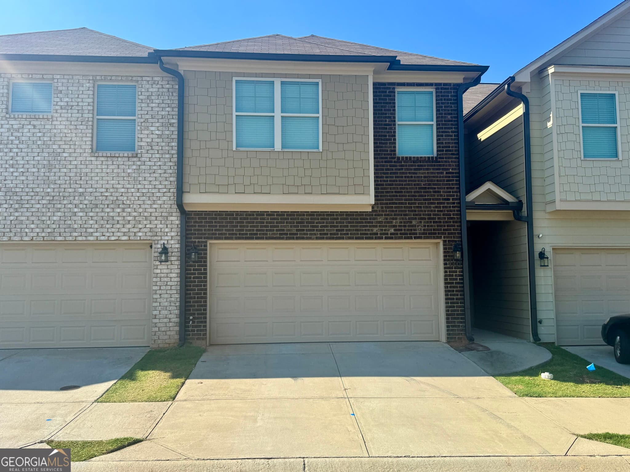 3 bedroom, 2.5 bathroom, 1,732 sq ft townhouse for rent at 4331 Fulson Drive, Lilburn, GA 30047 for $2,395 a month — photo 1 of 1