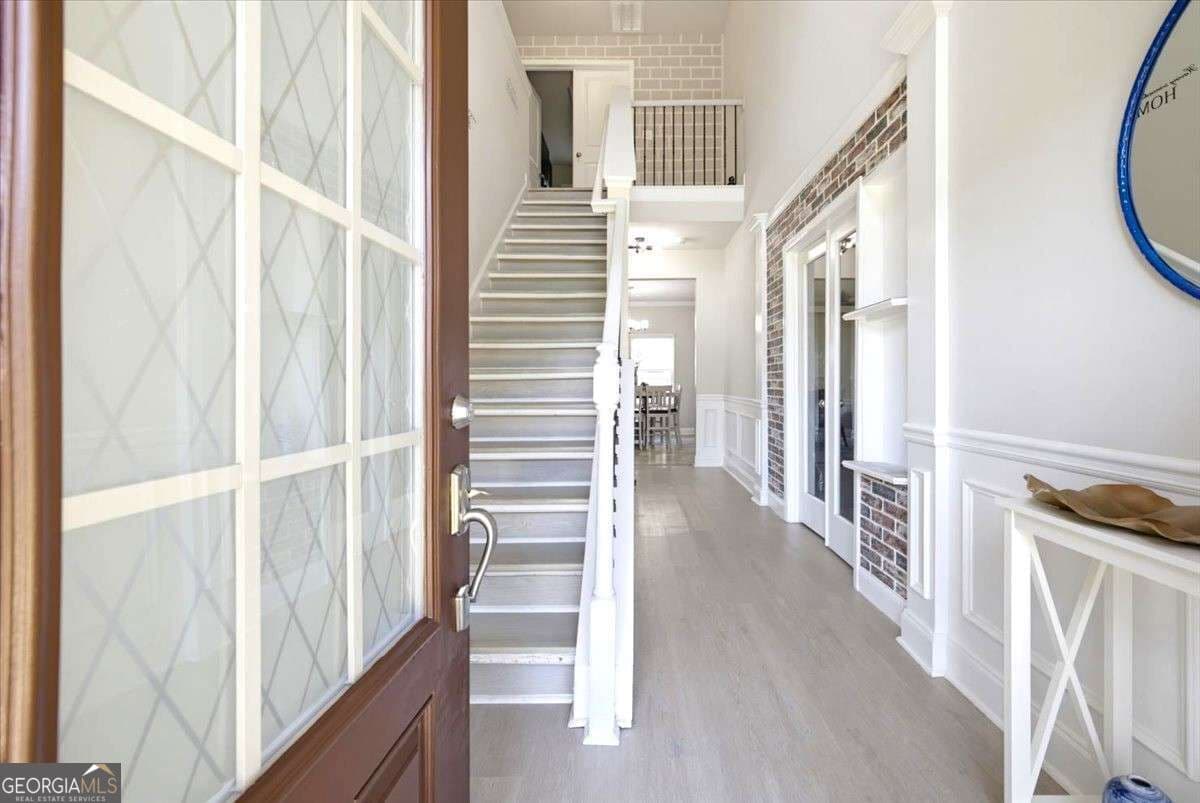 5 bedroom, 2.5 bathroom, 2,501 sq ft single family residence for sale at 2601 Glenbrook Lane, Conyers, GA 30012 — photo 6
