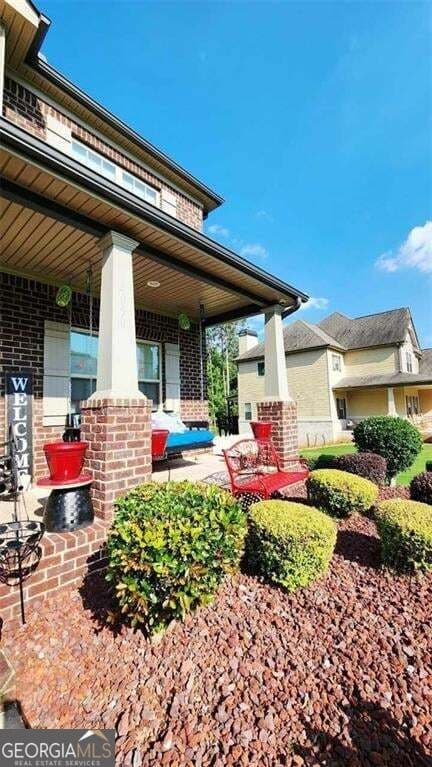 5 bedroom, 3 bathroom, 3,376 sq ft single family residence for sale at 4050 Madison Acres Drive, Locust Grove, GA 30248 — photo 6