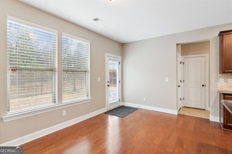 4 bedroom, 3.5 bathroom, 2,954 sq ft single family residence for rent at 4925 4th Rail Lane, Cumming, GA 30040 for $2,700 a month — photo 10