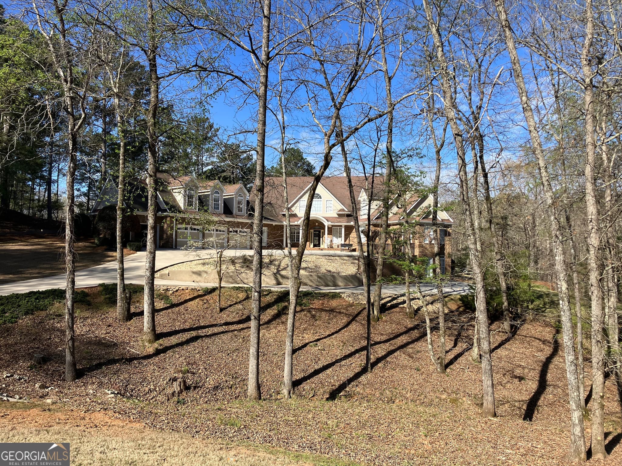 5 bedroom, 6.5 bathroom, 6,525 sq ft single family residence for sale at 5039 Liberty Road, Villa Rica, GA 30180 — photo 2