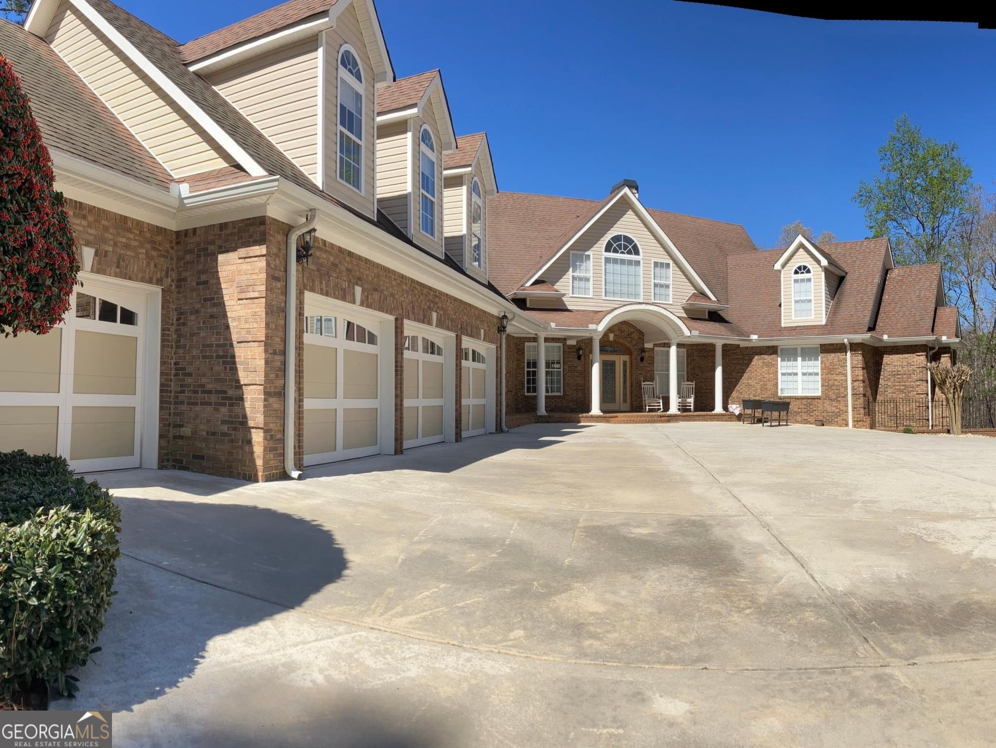 5 bedroom, 6.5 bathroom, 6,525 sq ft single family residence for sale at 5039 Liberty Road, Villa Rica, GA 30180 — photo 3