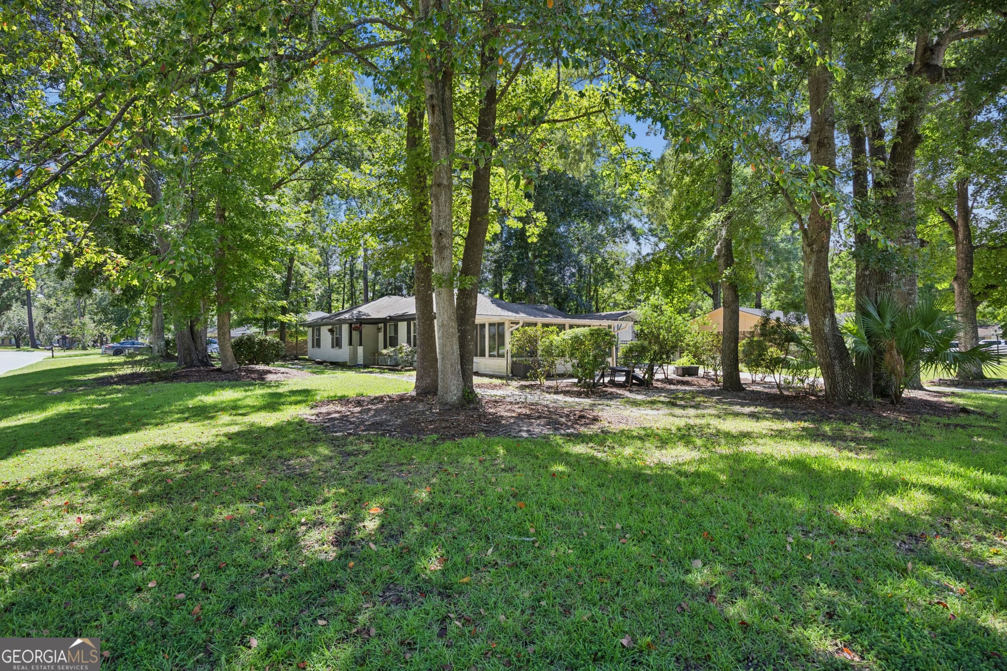 3 bedroom, 2 bathroom, 1,717 sq ft single family residence for sale at 352 Sandpiper Road, Richmond Hill, GA 31324 — photo 4