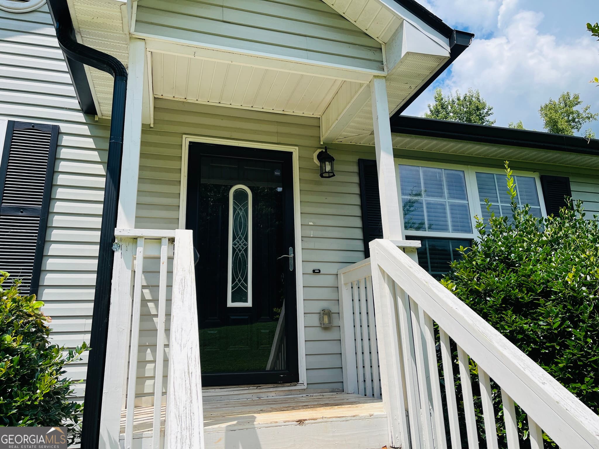 4 bedroom, 3 bathroom, 2,280 sq ft single family residence for rent at 185 Hidden Brook Trail, Newnan, GA 30265 for $2,150 a month — photo 3