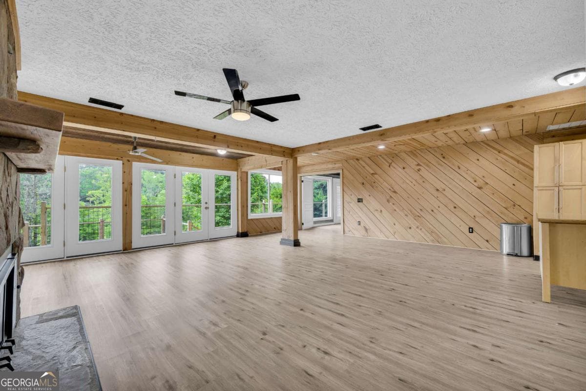 3 bedroom, 2 bathroom, 2,244 sq ft single family residence for sale at 110 Wilderness End, Clarkesville, GA 30523 — photo 4