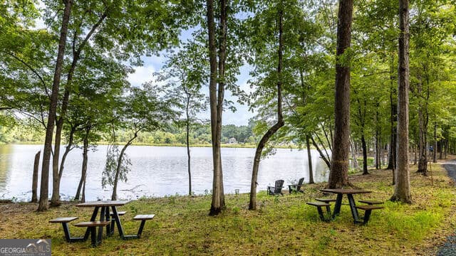 5 bedroom, 3 bathroom, 2,511 sq ft single family residence for sale at 1021 Amerson Court 32, Buckhead, GA 30625 — photo 8