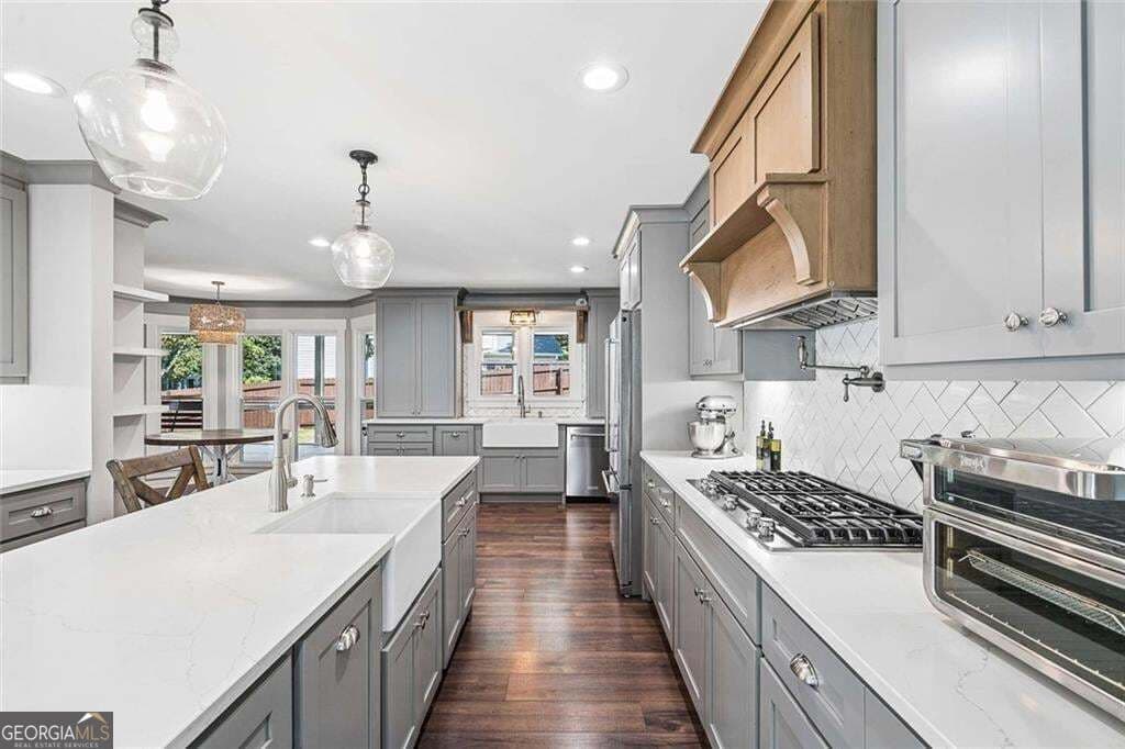 4 bedroom, 2.5 bathroom, 2,210 sq ft single family residence for sale at 939 Flowers Crossing, Lawrenceville, GA 30044 — photo 7