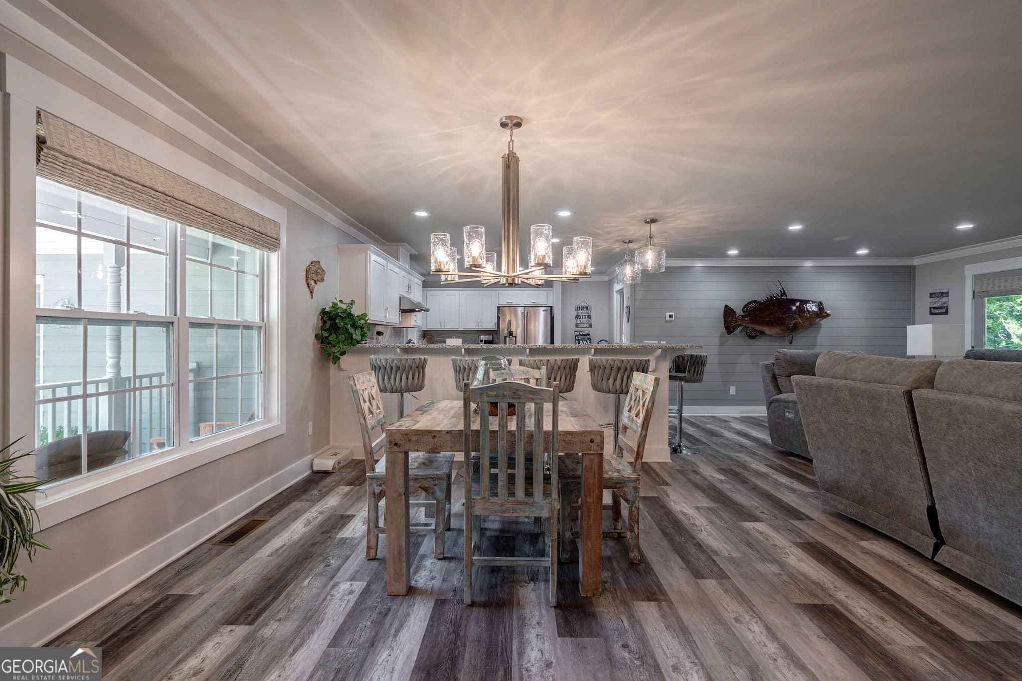 3 bedroom, 2 bathroom, 1,745 sq ft single family residence for sale at 232 River Lake Drive, Eatonton, GA 31024 — photo 2