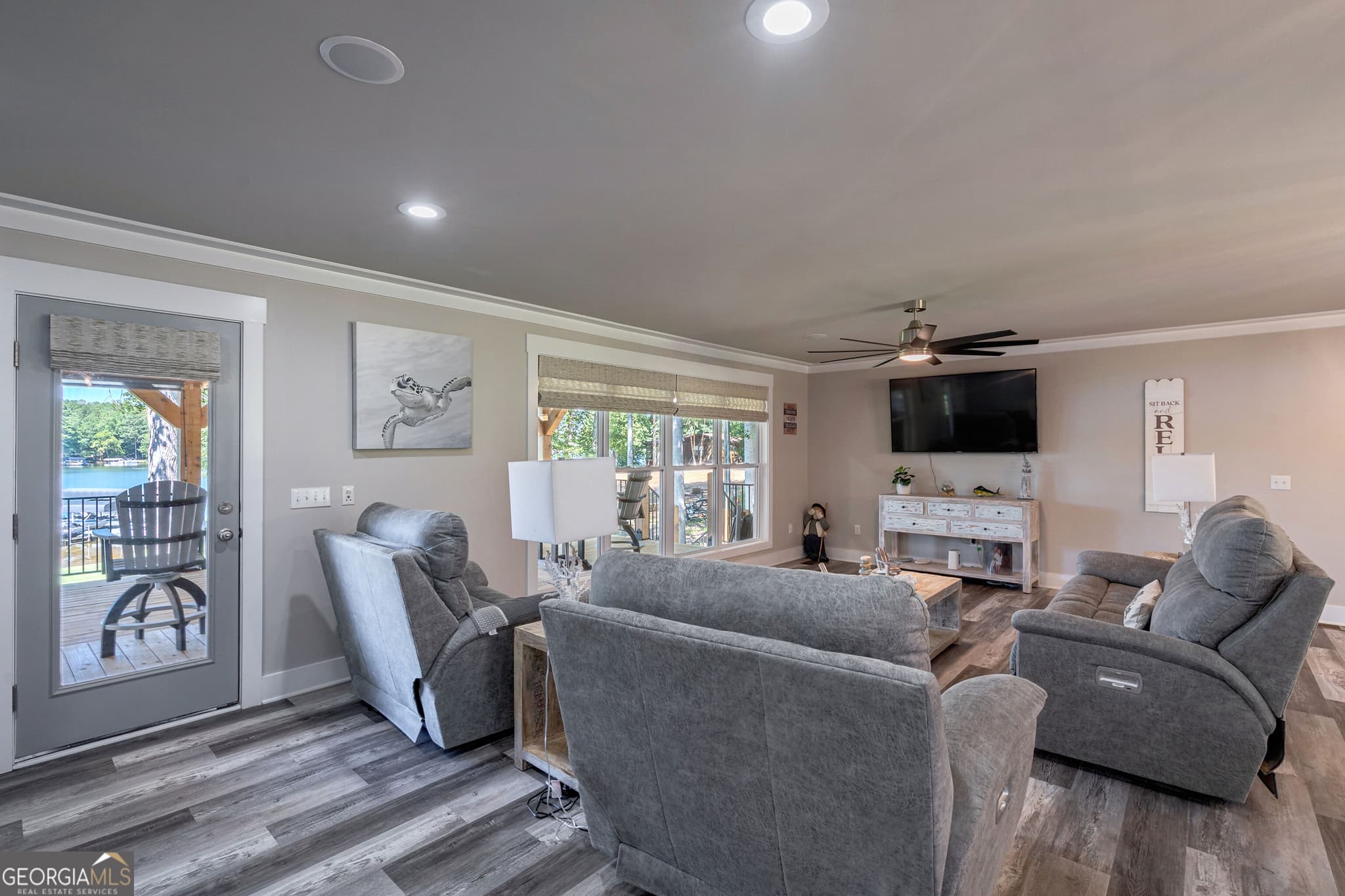 3 bedroom, 2 bathroom, 1,745 sq ft single family residence for sale at 232 River Lake Drive, Eatonton, GA 31024 — photo 4