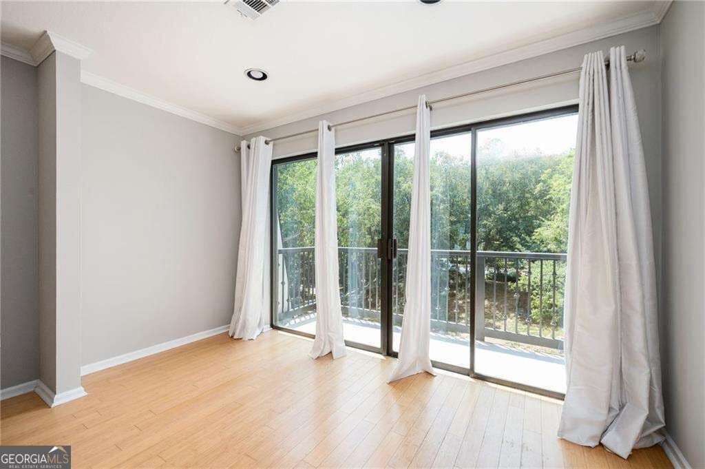 2 bedroom, 2 bathroom, 1,504 sq ft condominium for rent at 4303 Pine Heights Drive 4303, Atlanta, GA 30324 for $2,200 a month — photo 6