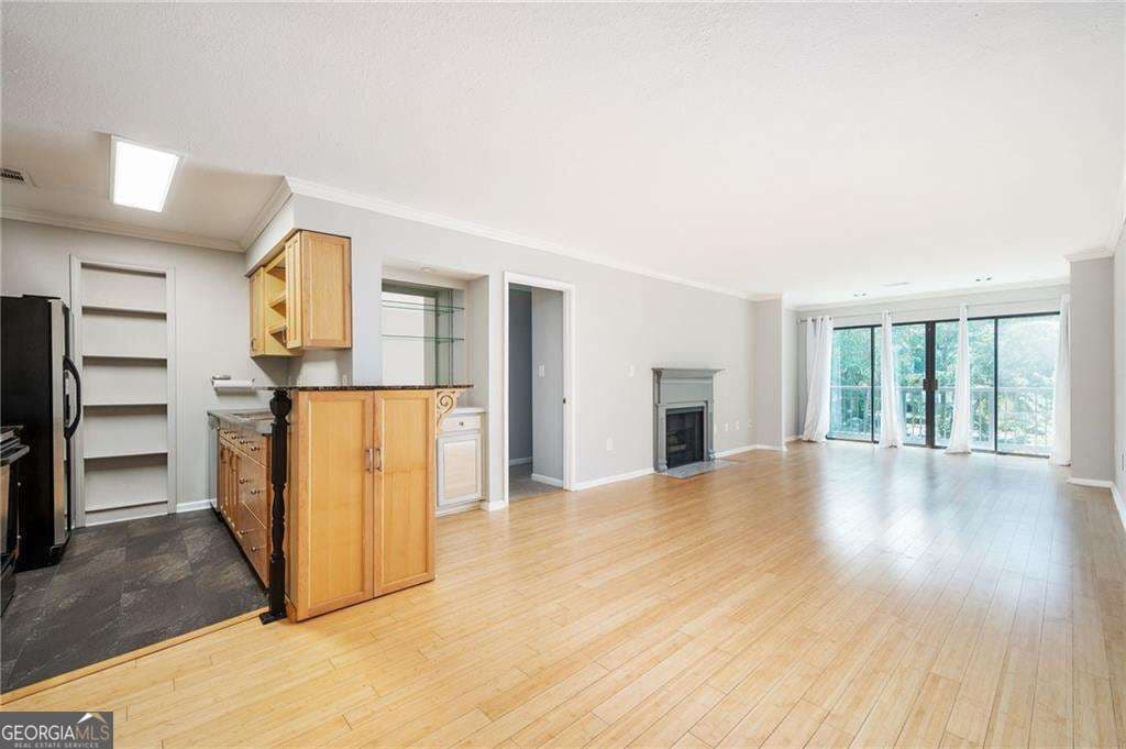 2 bedroom, 2 bathroom, 1,504 sq ft condominium for rent at 4303 Pine Heights Drive 4303, Atlanta, GA 30324 for $2,200 a month — photo 4