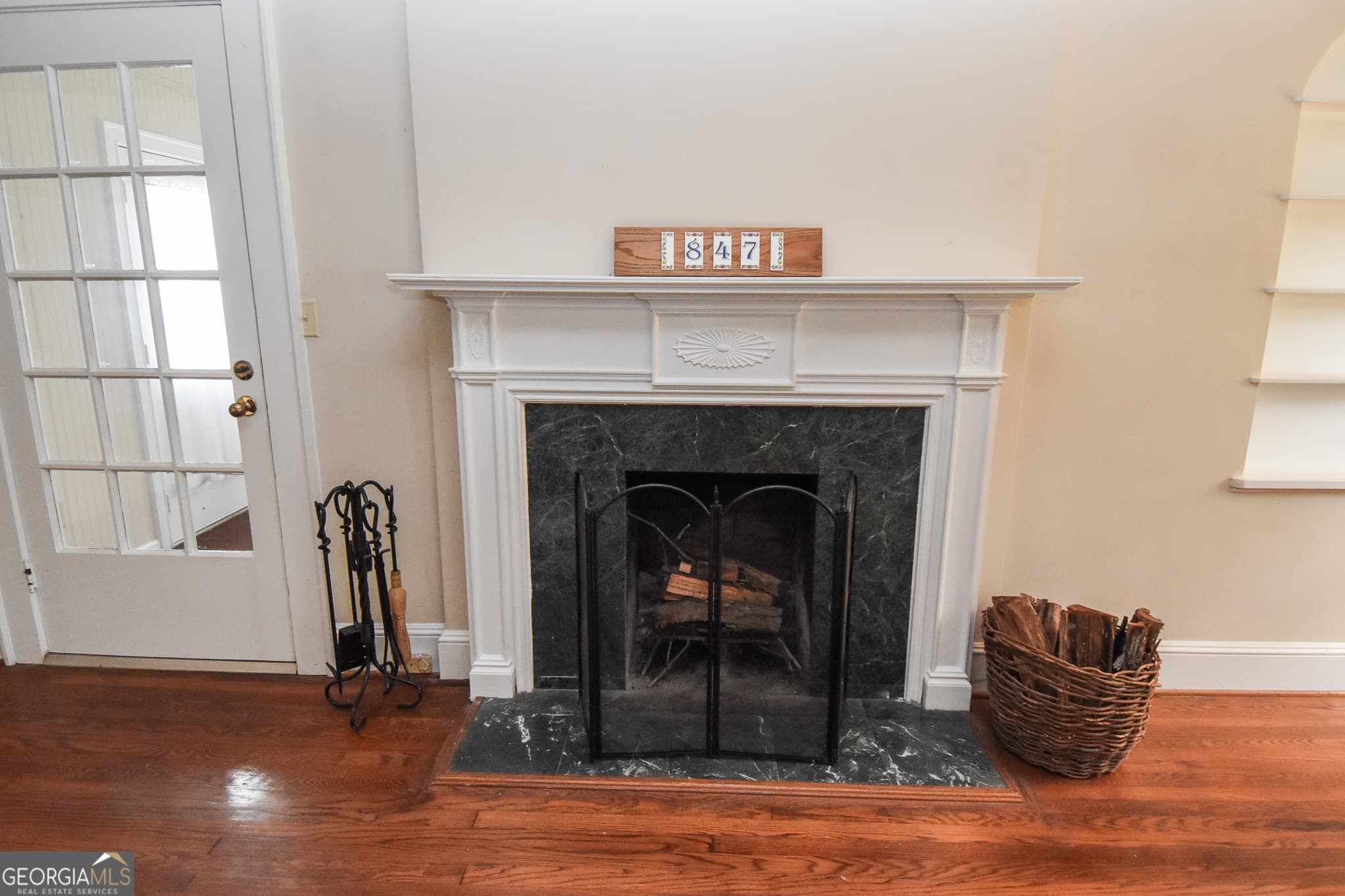 3 bedroom, 2 bathroom, 2,102 sq ft single family residence for sale at 847 E College Street, Griffin, GA 30224 — photo 8