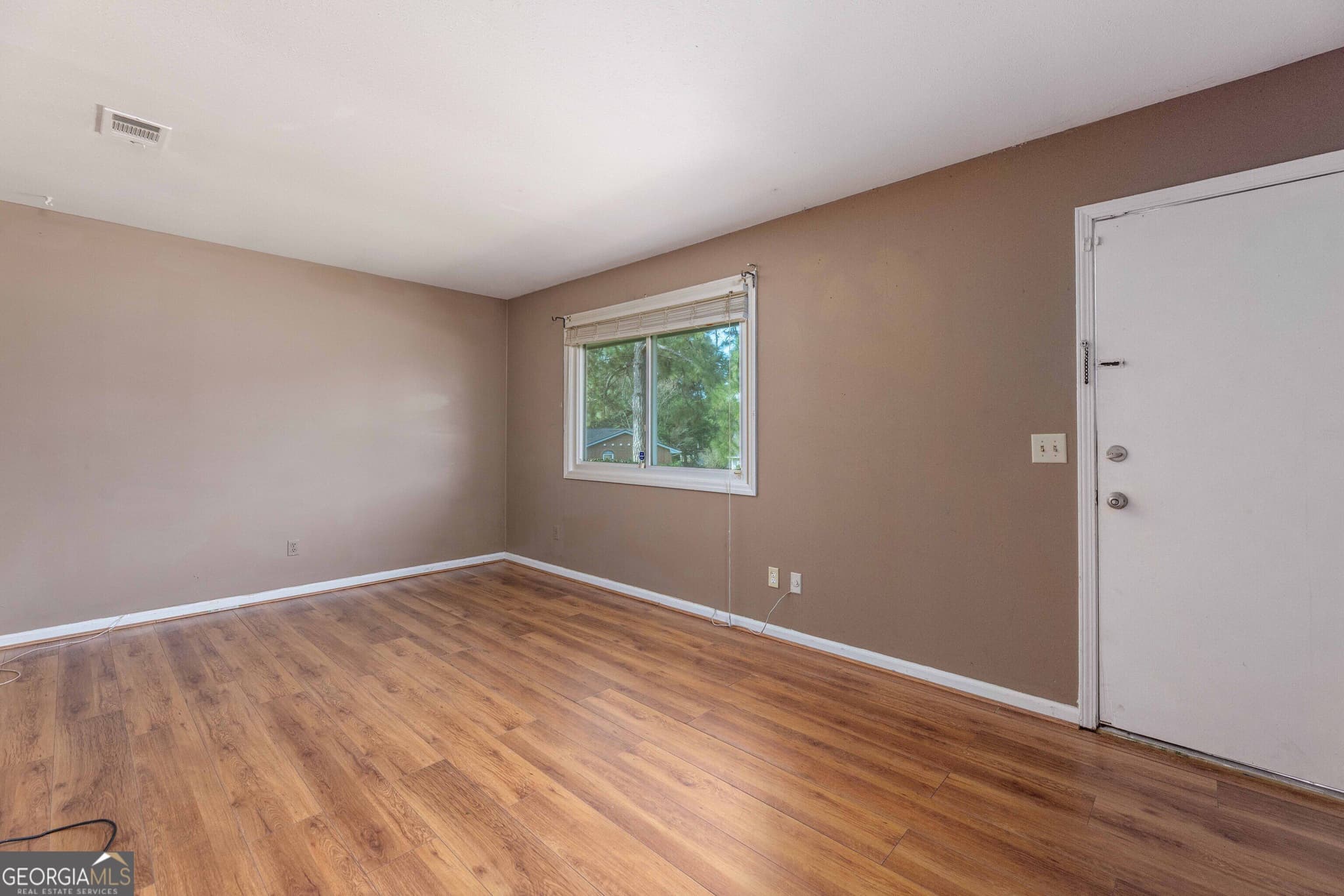 4 bedroom, 2 bathroom, 1,988 sq ft single family residence under contract at 2562 Harwich Circle, Columbus, GA 31907 — photo 10