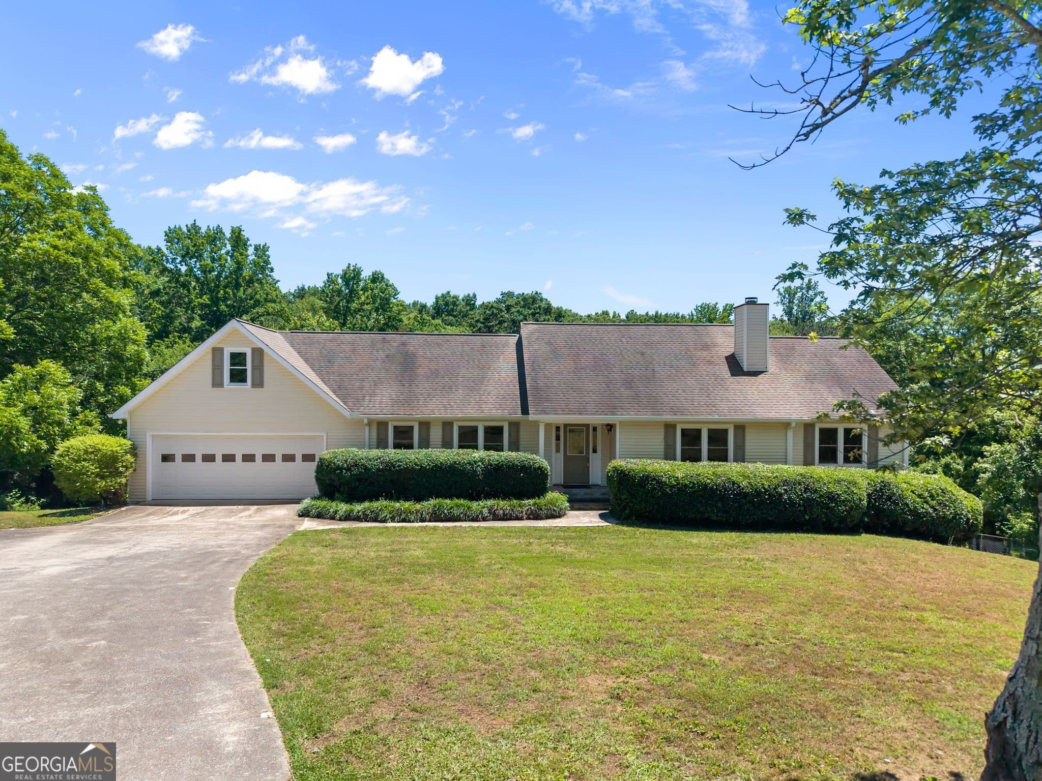 5 bedroom, 3 bathroom, 4,290 sq ft single family residence sold at 3883 Sloan Mill Road, Gainesville, GA 30507