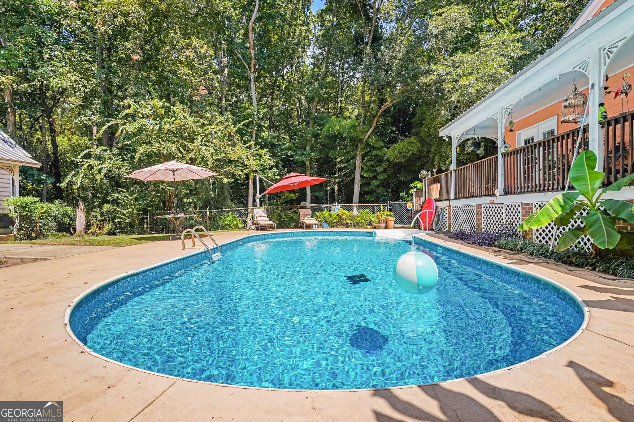 3 bedroom, 2.5 bathroom, 1,932 sq ft single family residence for sale at 1290 Moreland Road, Williamson, GA 30292 — photo 3